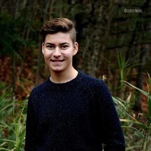 Meet your Posher, Louis-thomas